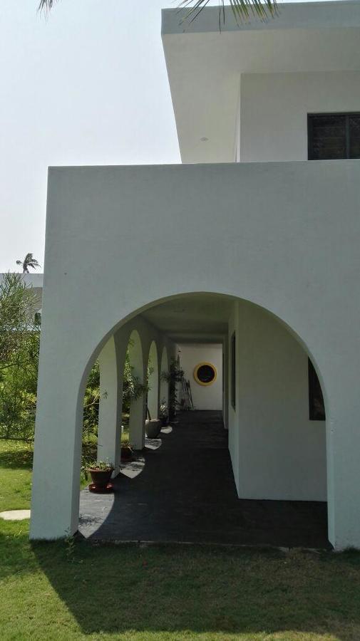Villa Anna Pondy بونديتْشيري المظهر الخارجي الصورة
