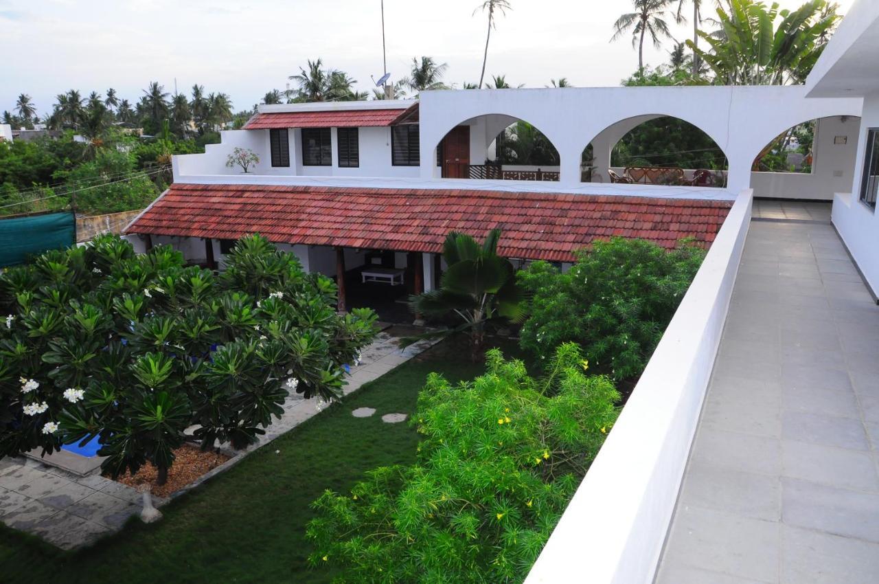 Villa Anna Pondy بونديتْشيري المظهر الخارجي الصورة